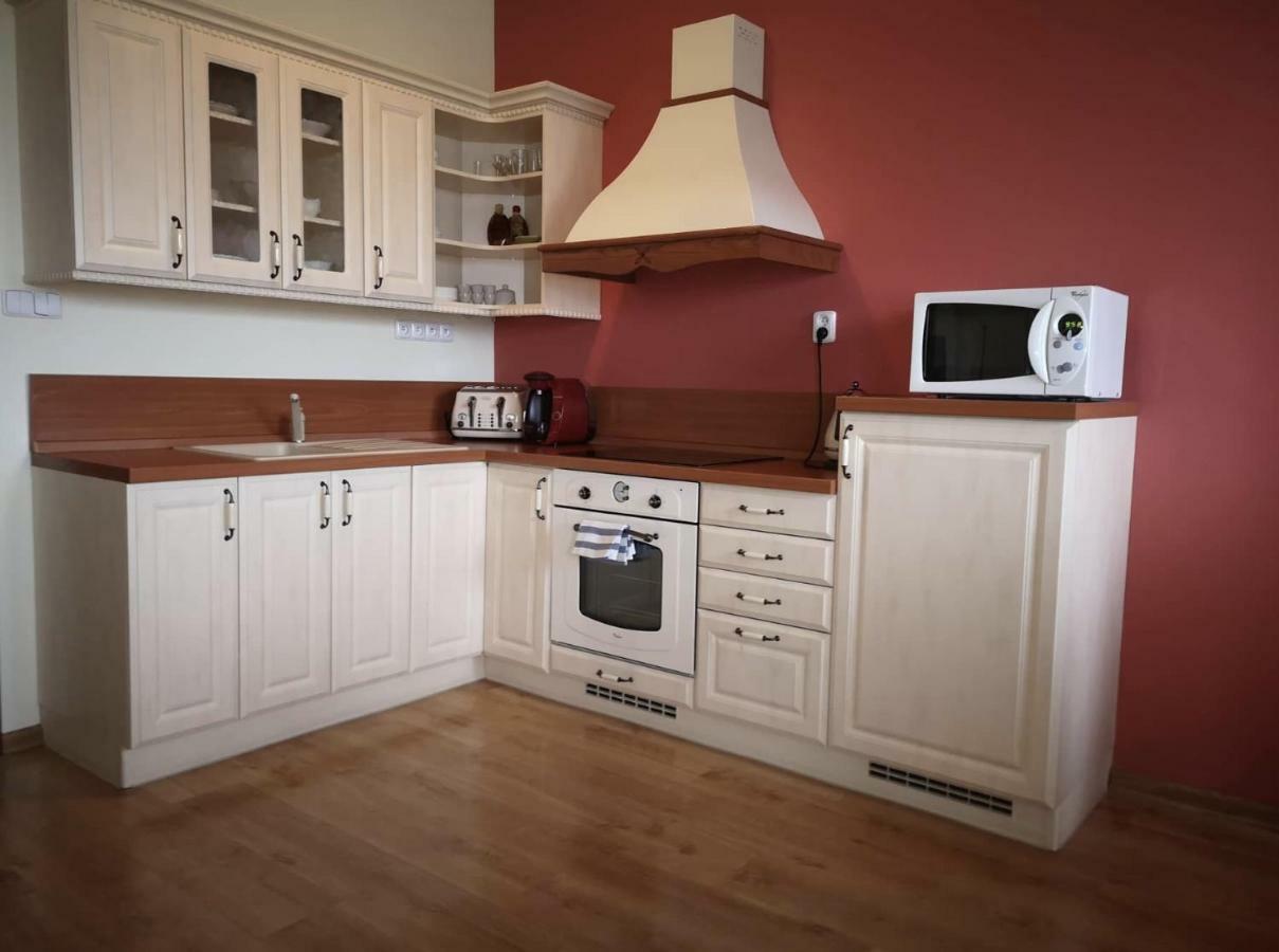 Apartman Velka Lomnica C7Ad2 Apartment Luaran gambar